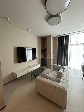 Kirayə verilir 3 otaqlı mənzil 138 m²