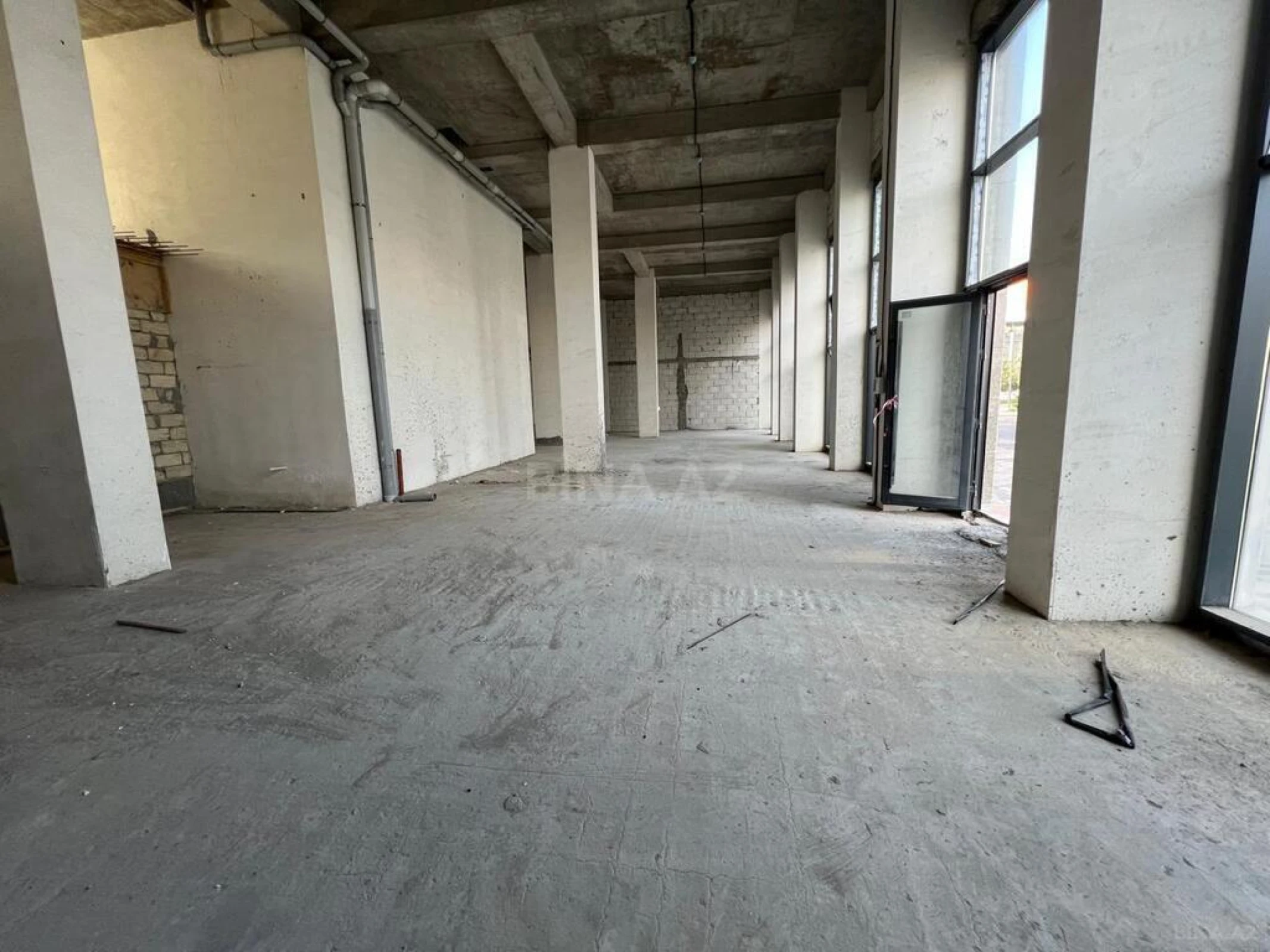 Kirayə verilir obyekt 150 m²