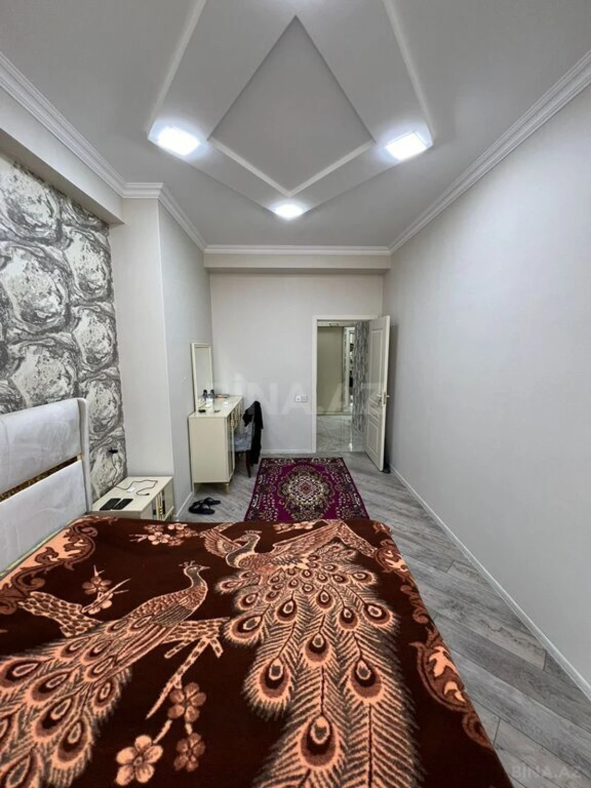 Satılır 2 otaqlı mənzil 56 m²