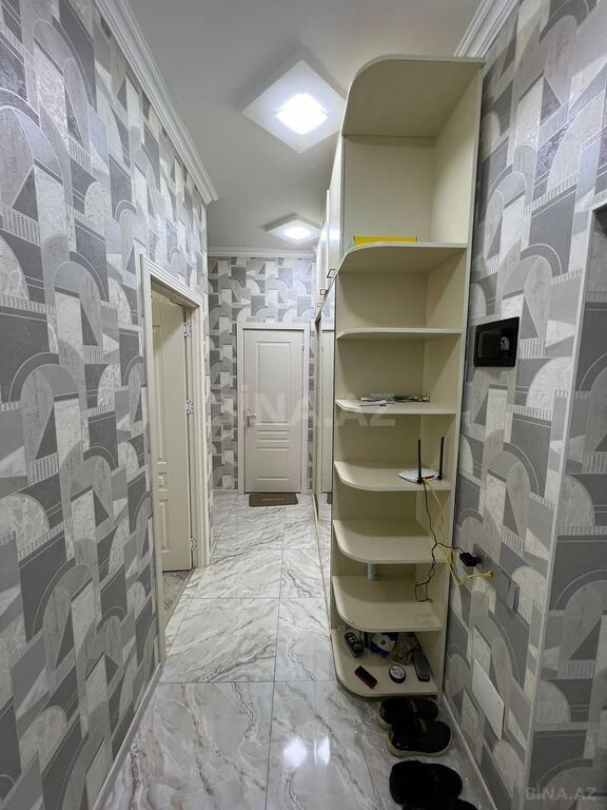 Satılır 2 otaqlı mənzil 56 m²