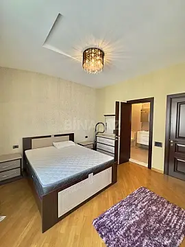 Kirayə verilir 3 otaqlı mənzil 140 m²