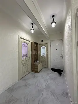 Satılır 4 otaqlı mənzil 100 m²