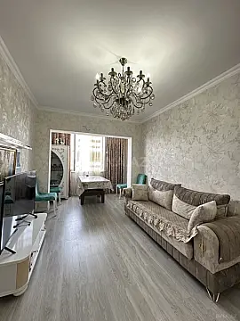 Satılır 4 otaqlı mənzil 100 m²