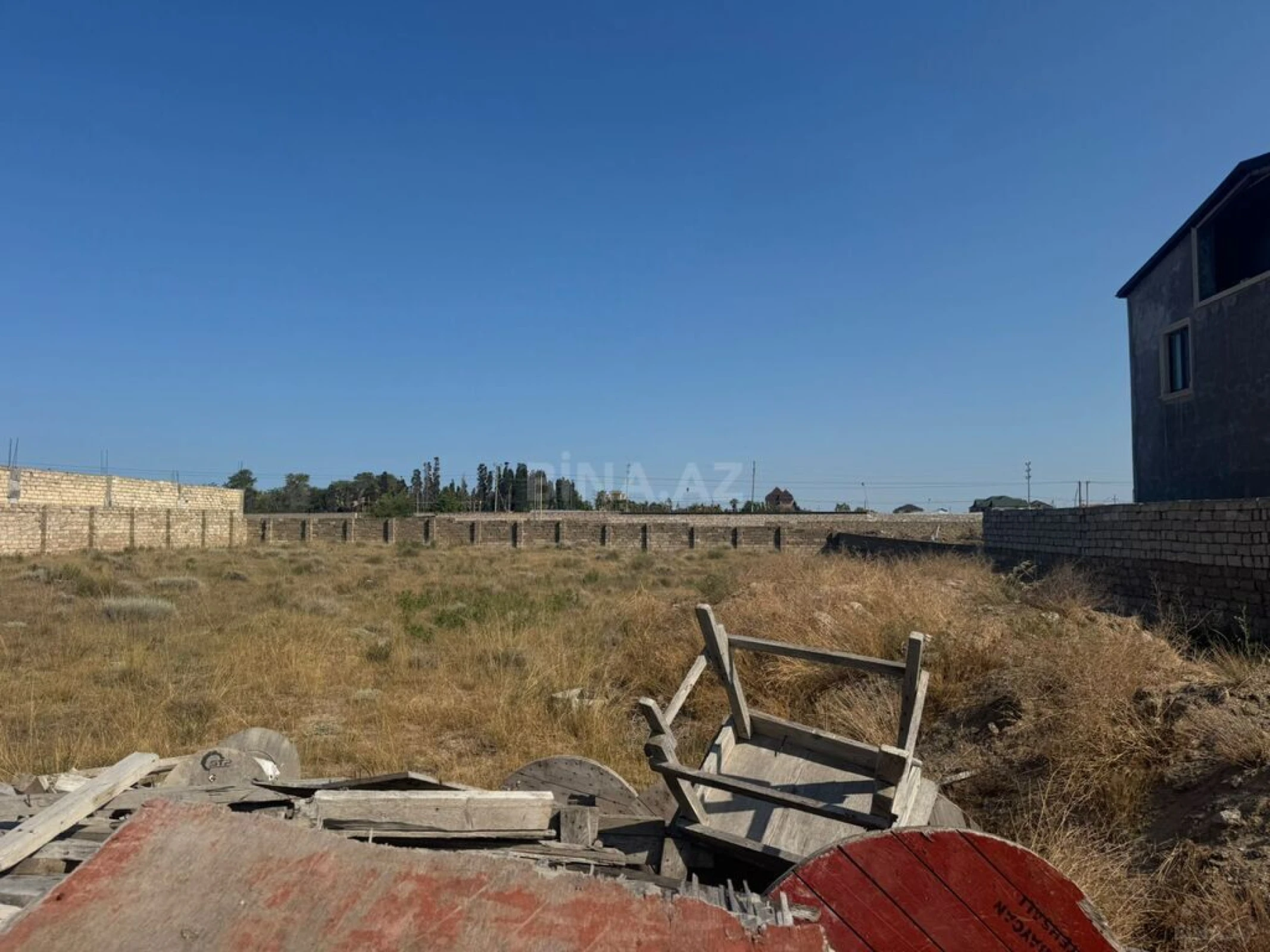Satılır torpaq sahəsi 12 m²
