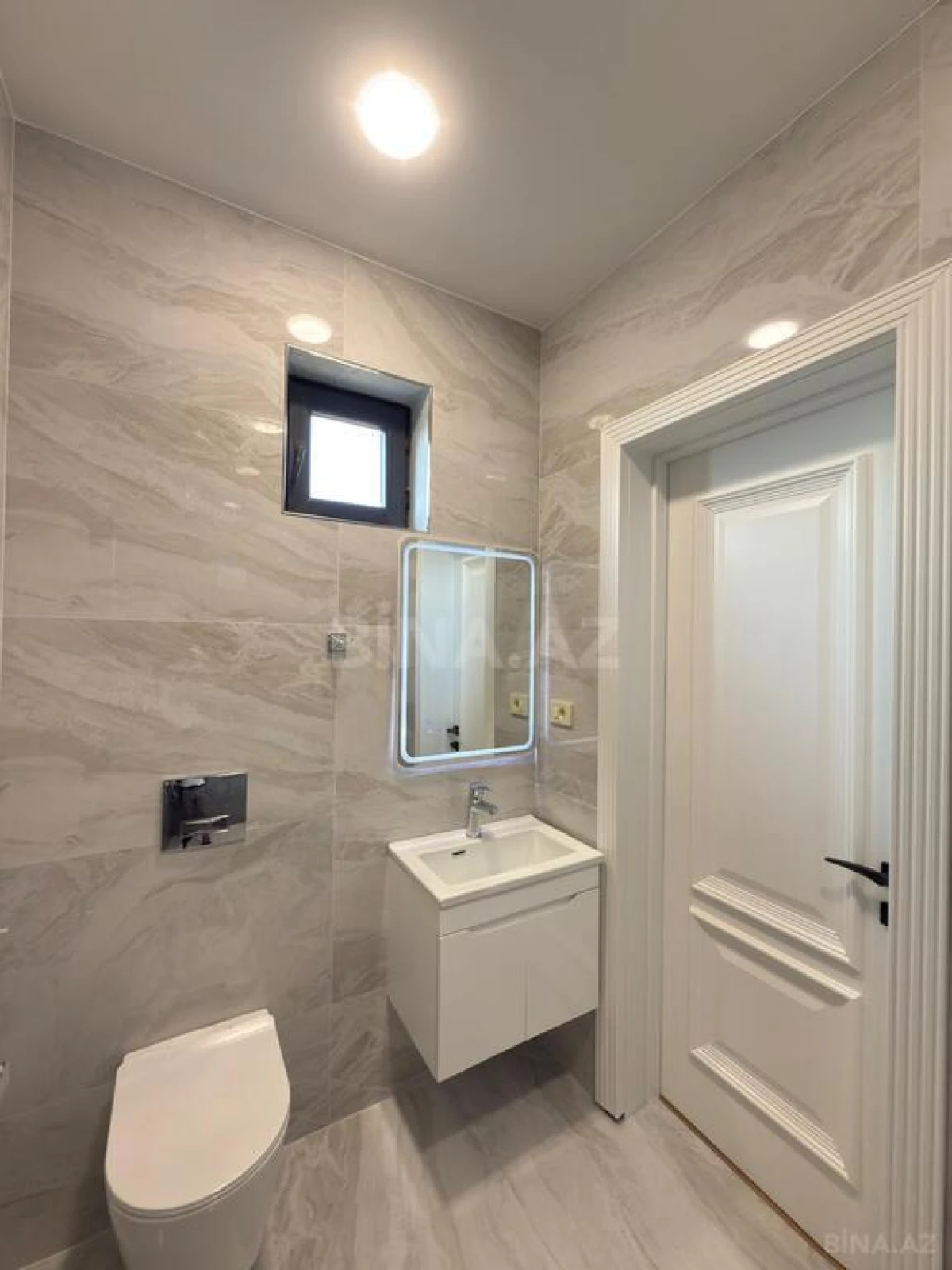 Satılır 4 otaqlı həyət evi 310 m²