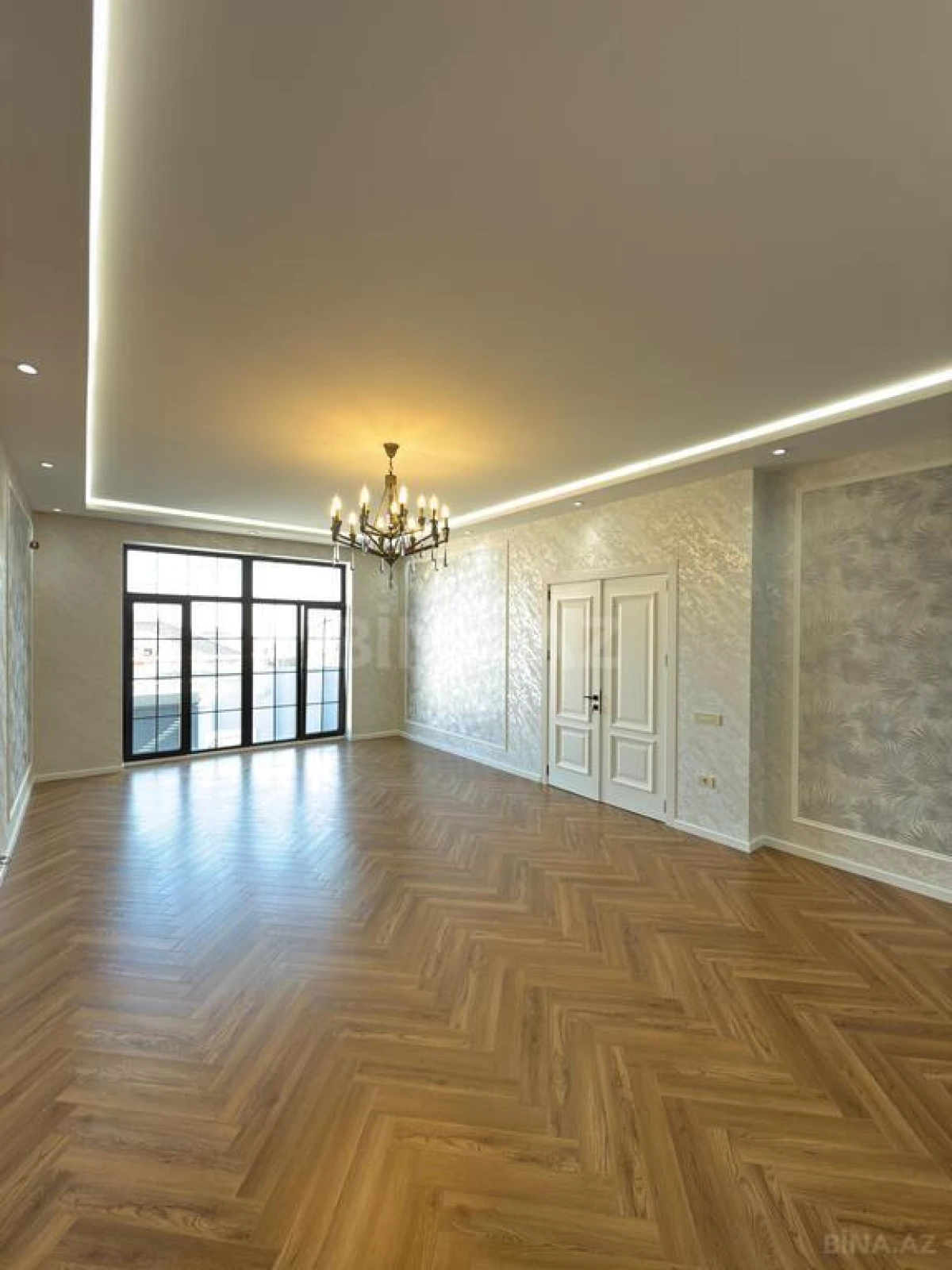 Satılır 4 otaqlı həyət evi 310 m²