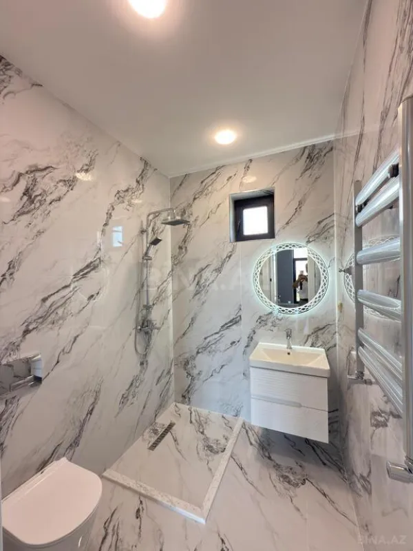 Satılır 4 otaqlı həyət evi 310 m²