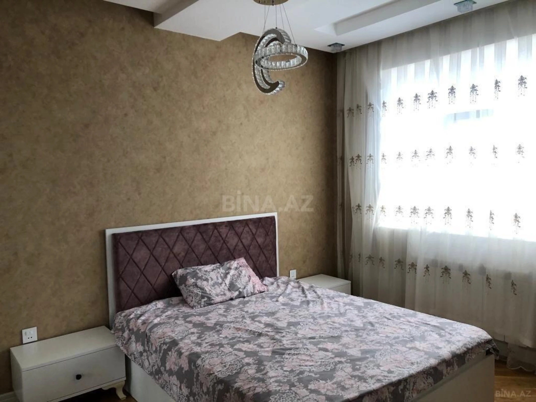 Kirayə verilir 5 otaqlı həyət evi 400 m²