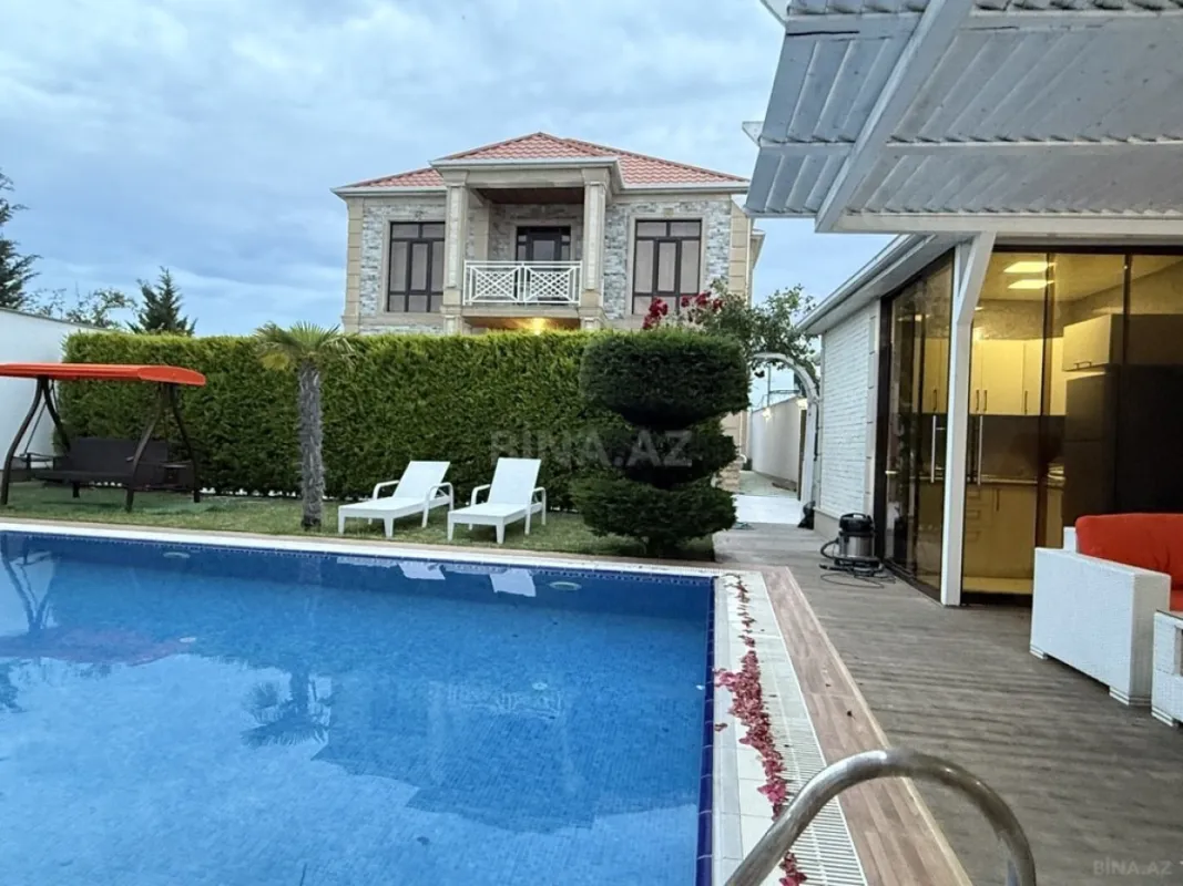 Kirayə verilir 5 otaqlı həyət evi 400 m²