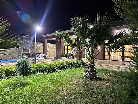 Kirayə verilir 5 otaqlı həyət evi 250 m²