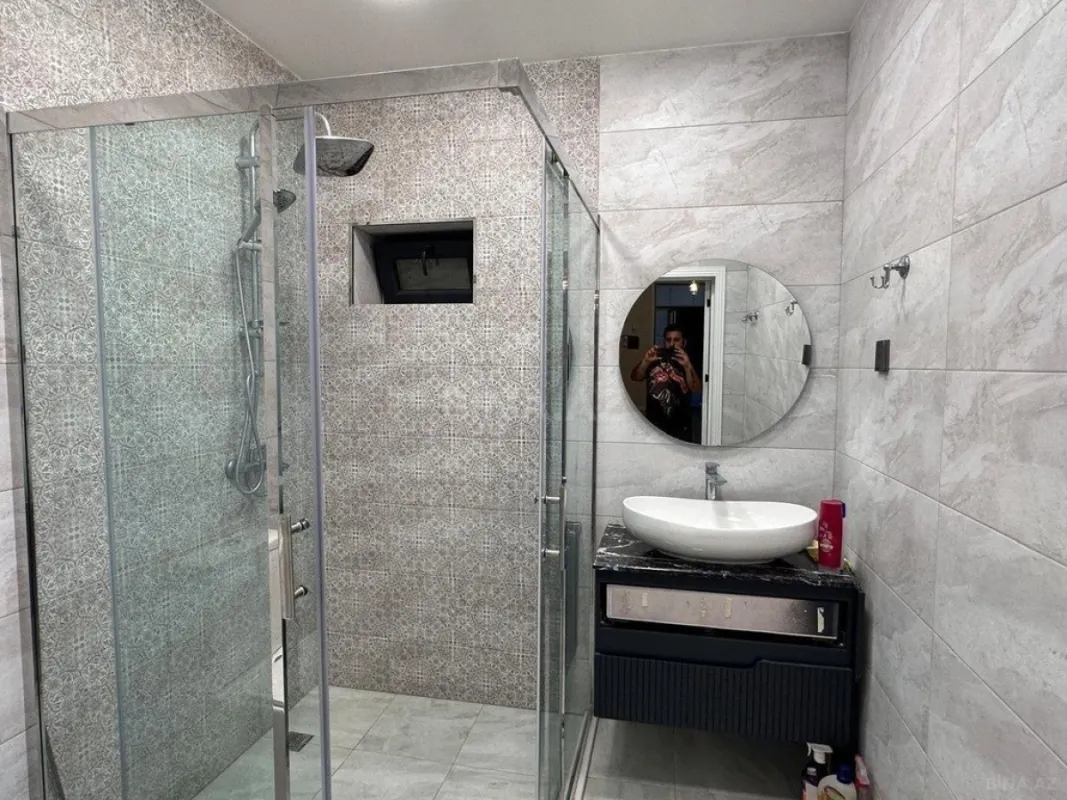 Kirayə verilir 5 otaqlı həyət evi 250 m²