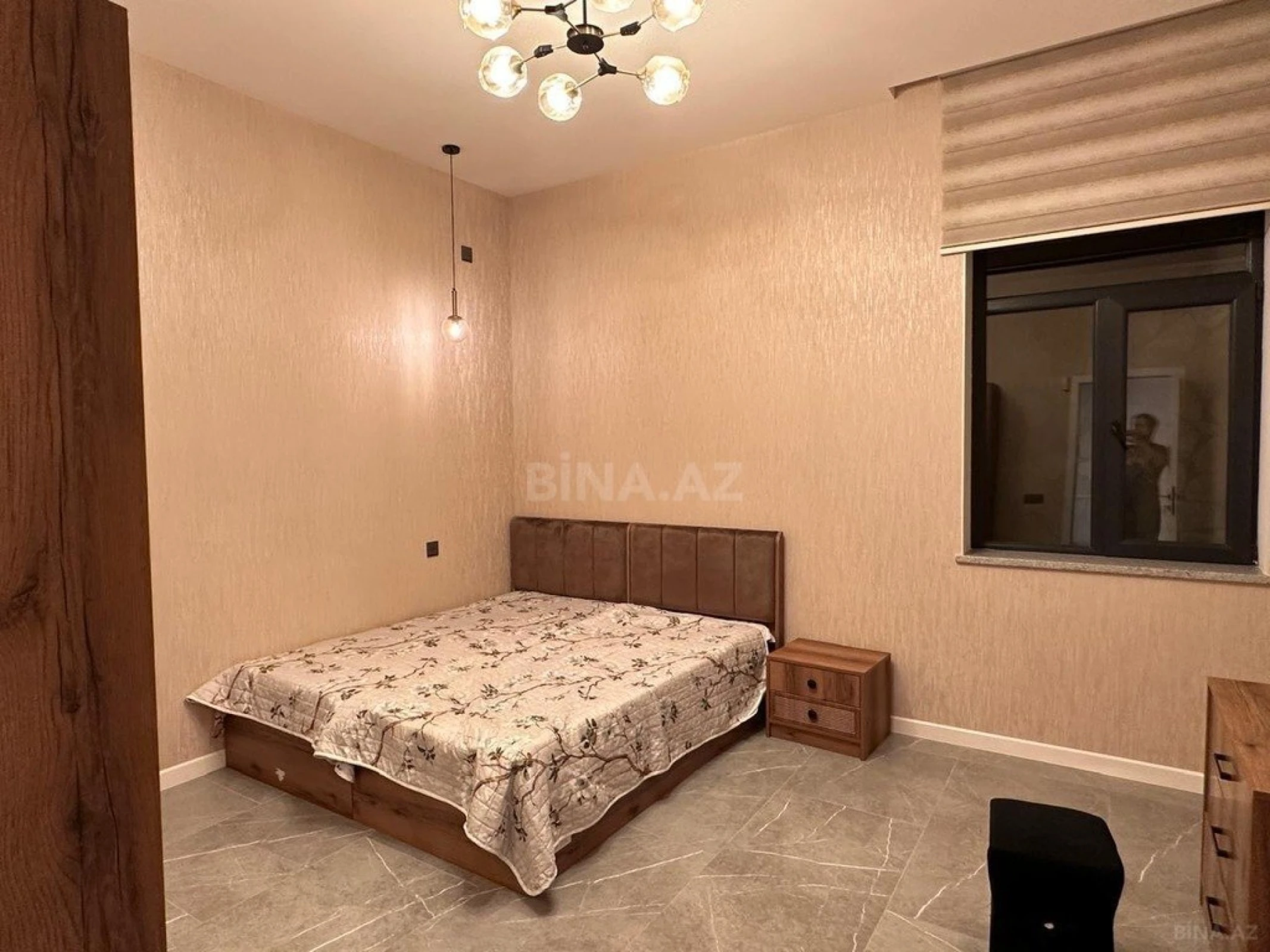 Kirayə verilir 5 otaqlı həyət evi 250 m²
