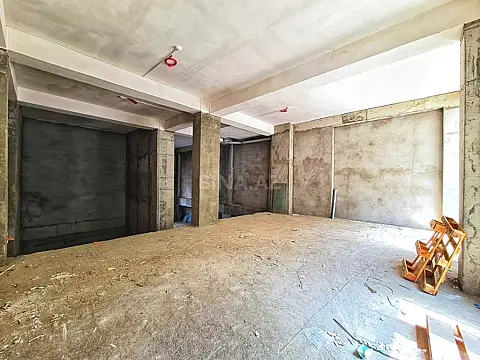 Kirayə verilir obyekt 95 m²