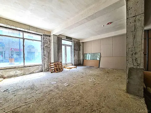 Kirayə verilir obyekt 95 m²