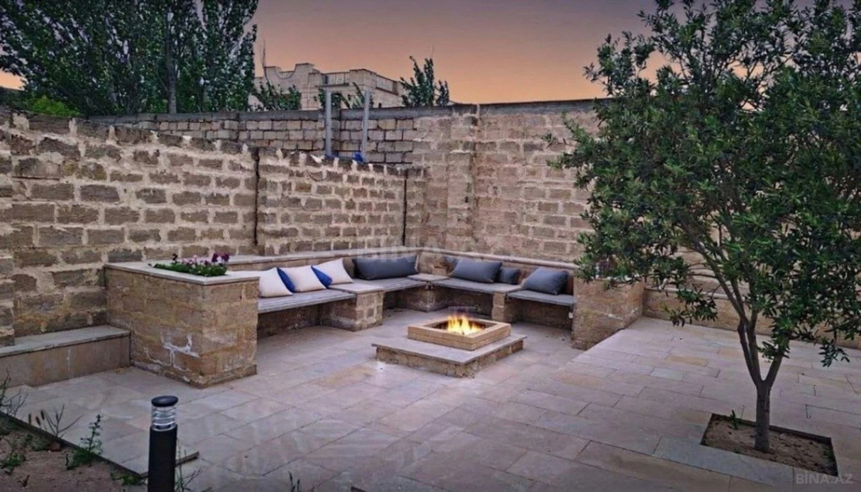 Kirayə verilir 4 otaqlı həyət evi 240 m²