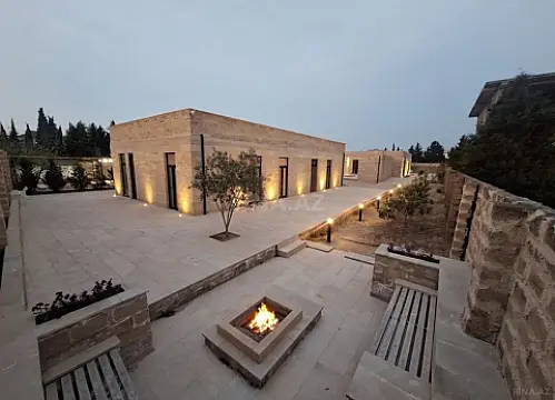 Kirayə verilir 4 otaqlı həyət evi 240 m²