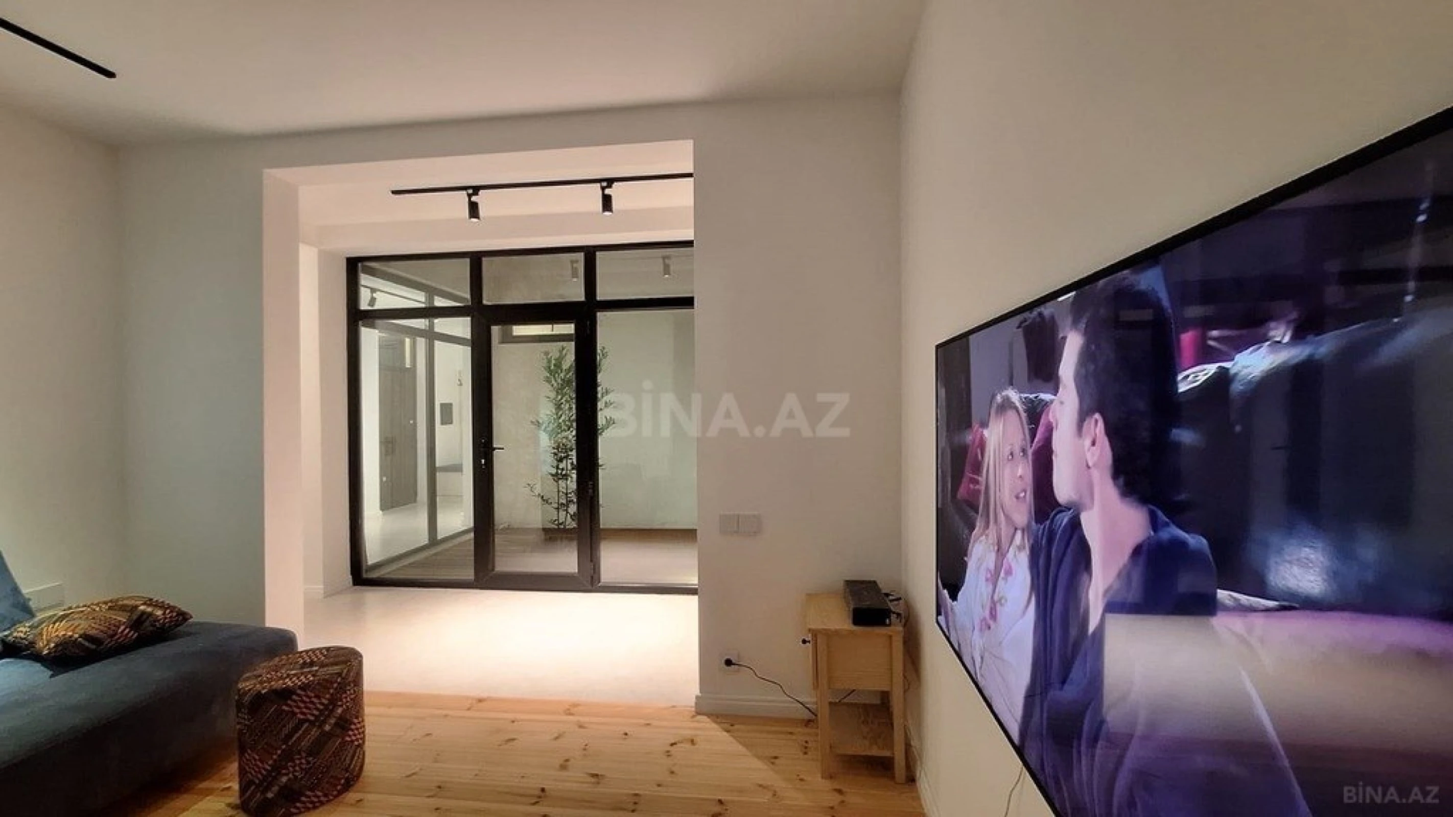 Kirayə verilir 4 otaqlı həyət evi 240 m²