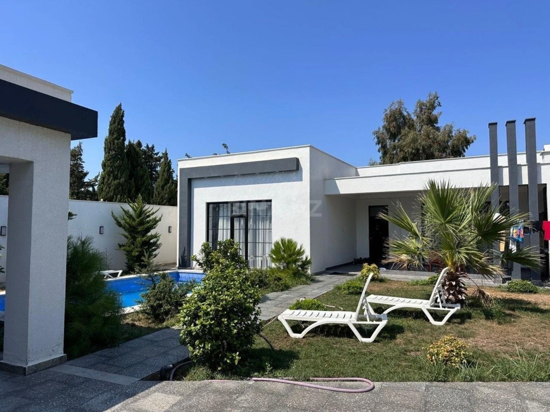 Kirayə verilir 3 otaqlı həyət evi 200 m²