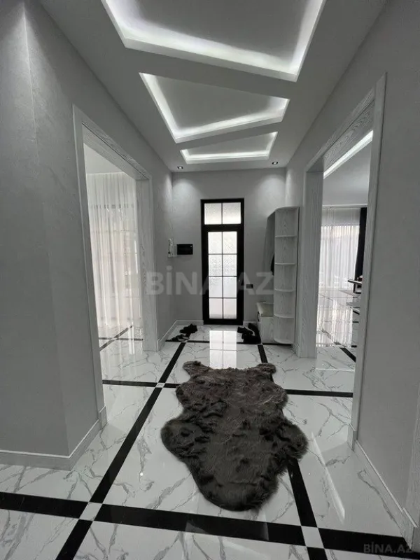 Kirayə verilir 3 otaqlı həyət evi 200 m²