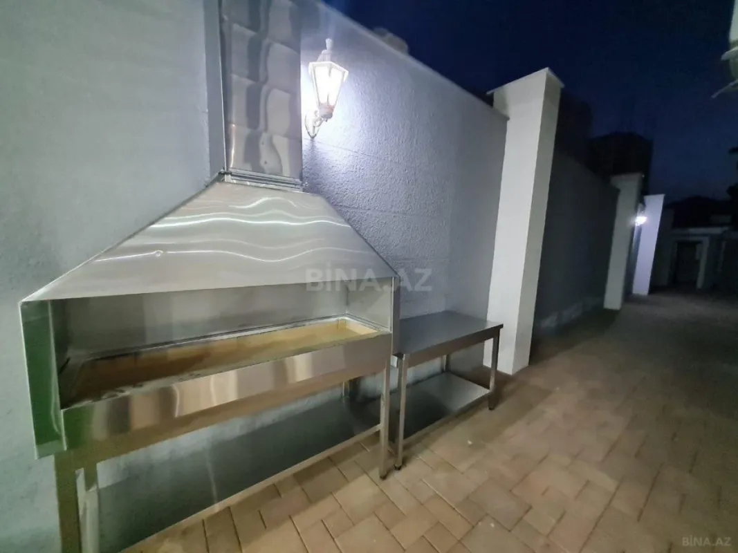 Kirayə verilir 6 otaqlı həyət evi 600 m²