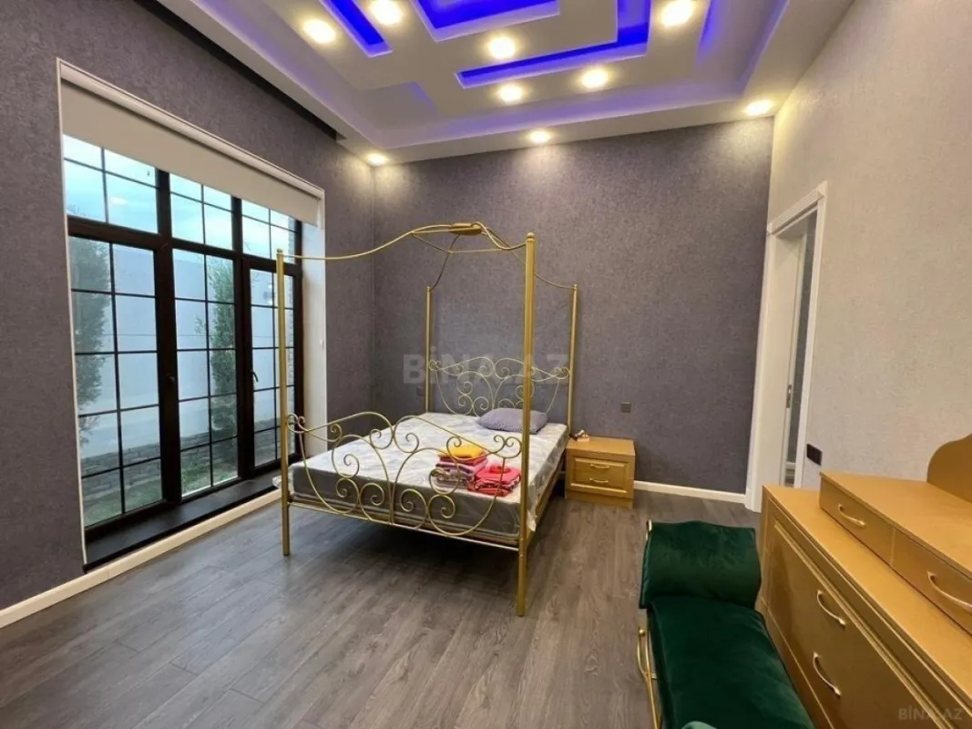 Kirayə verilir 5 otaqlı həyət evi 240 m²