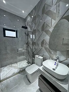 Satılır 4 otaqlı həyət evi 180 m²