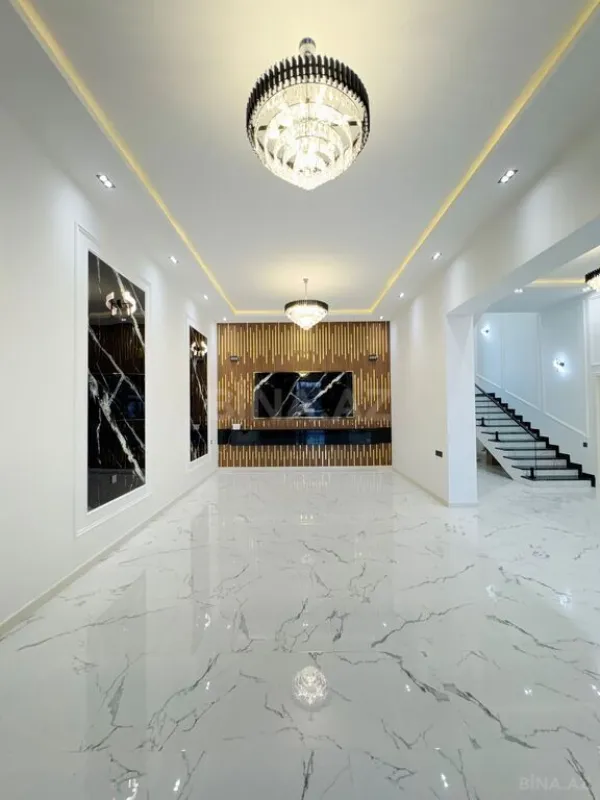 Satılır 6 otaqlı həyət evi 300 m²