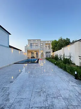 Satılır 6 otaqlı həyət evi 300 m²