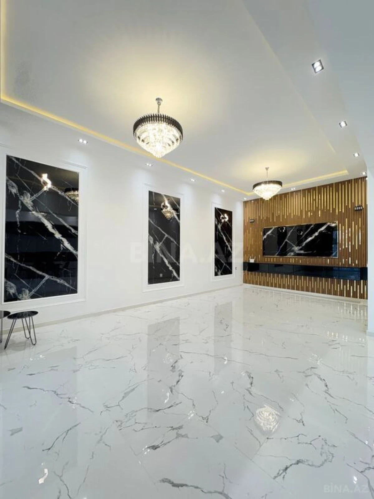 Satılır 6 otaqlı həyət evi 300 m²