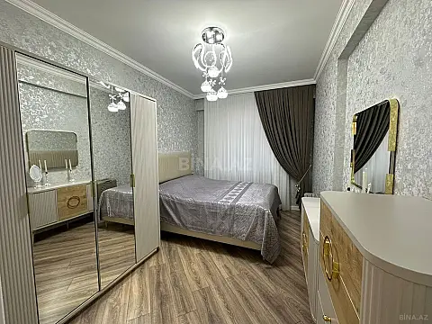 Satılır 3 otaqlı mənzil 93 m²