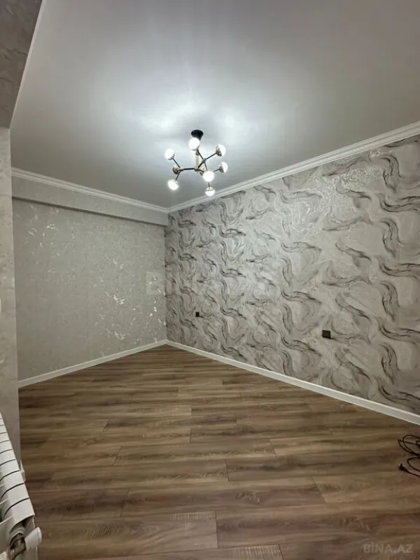 Satılır 3 otaqlı mənzil 93 m²