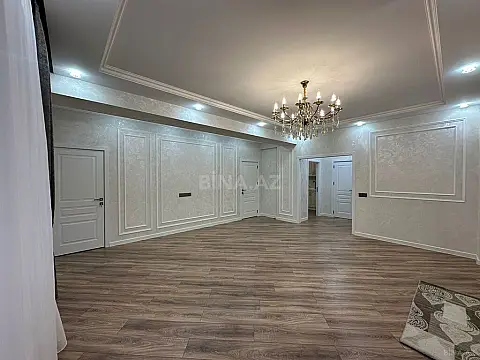 Satılır 3 otaqlı mənzil 93 m²