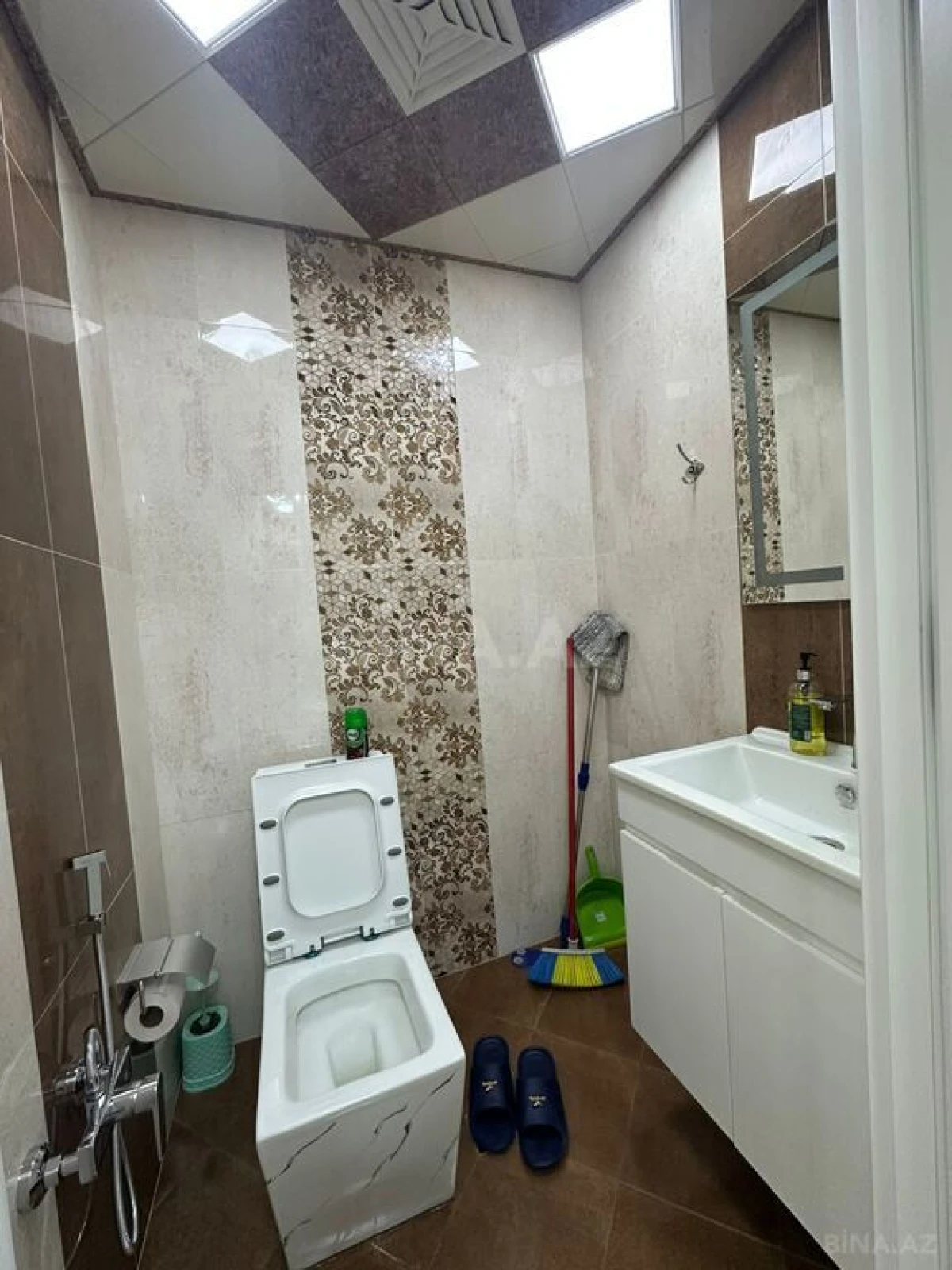 Satılır 3 otaqlı mənzil 93 m²