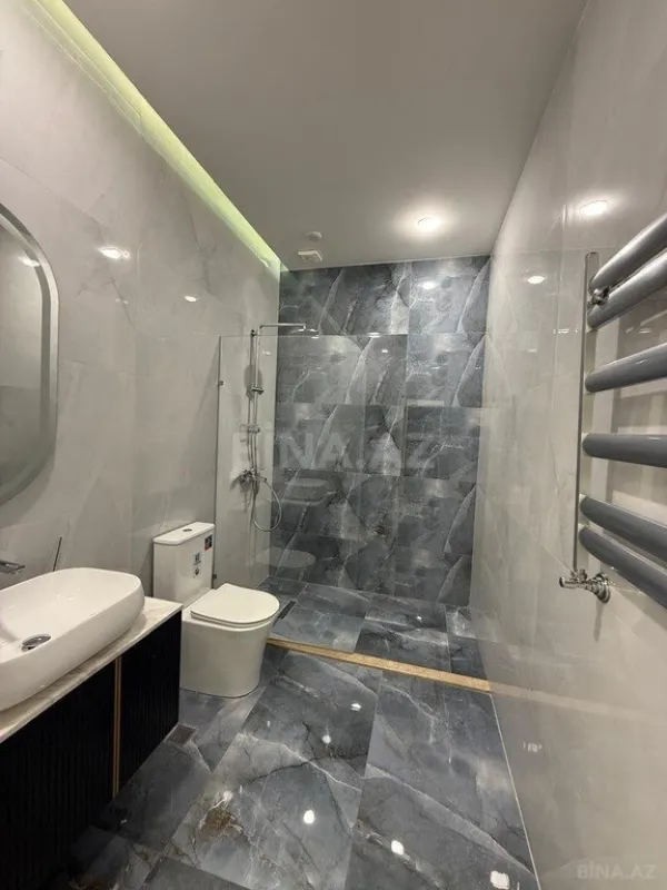 Kirayə verilir 5 otaqlı həyət evi 300 m²