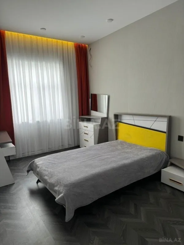 Kirayə verilir 5 otaqlı həyət evi 300 m²
