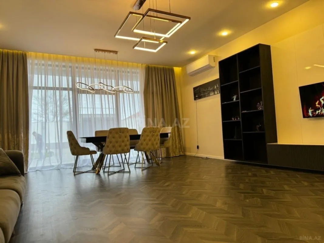 Kirayə verilir 5 otaqlı həyət evi 300 m²
