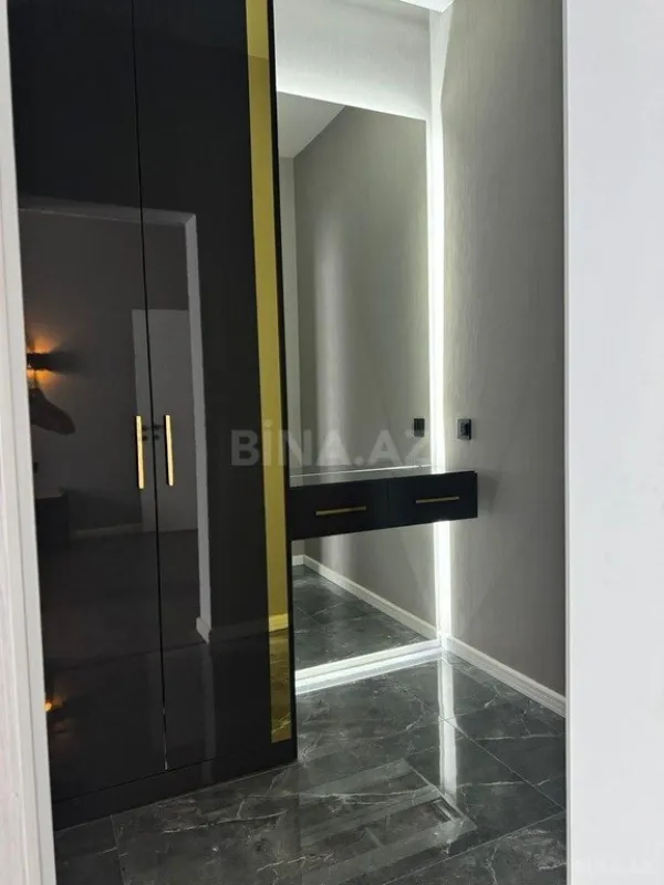 Kirayə verilir 5 otaqlı həyət evi 300 m²