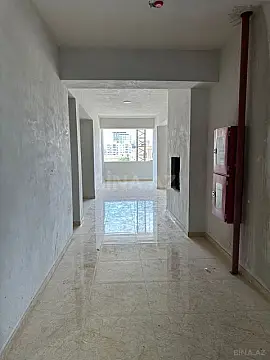 Satılır 2 otaqlı mənzil 106 m²