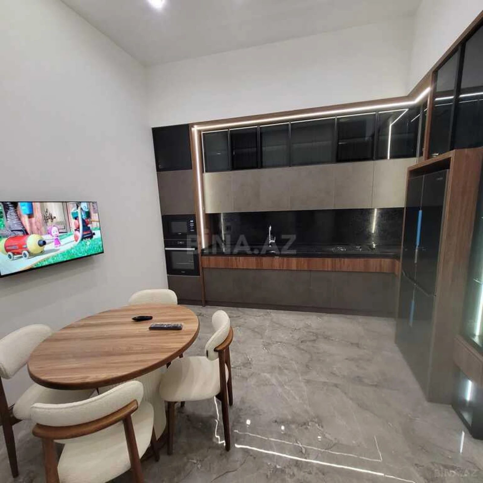 Satılır 4 otaqlı həyət evi 160 m²