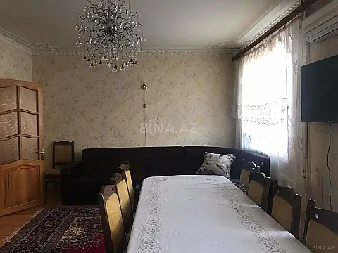 Satılır 5 otaqlı mənzil 110 m²