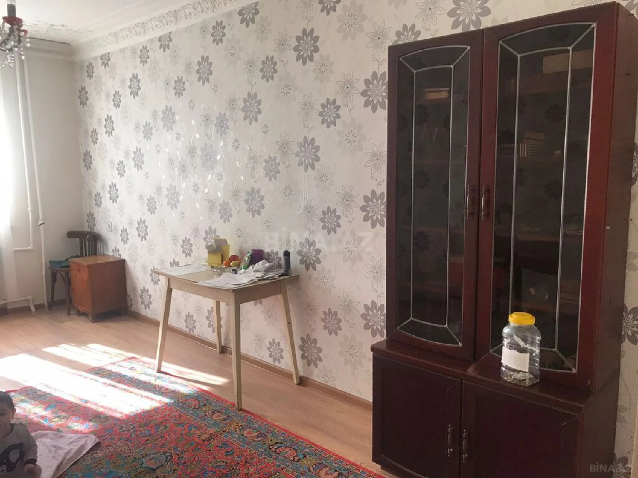Satılır 5 otaqlı mənzil 110 m²