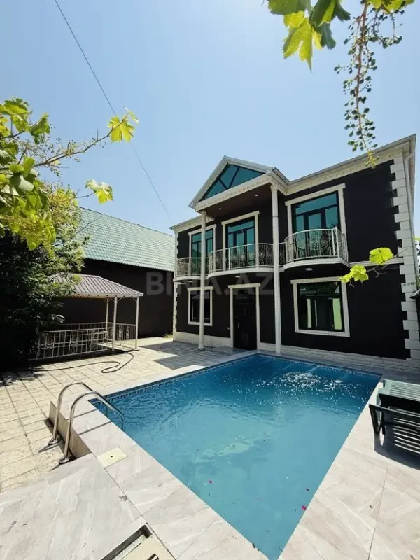 Kirayə verilir 5 otaqlı həyət evi 220 m²