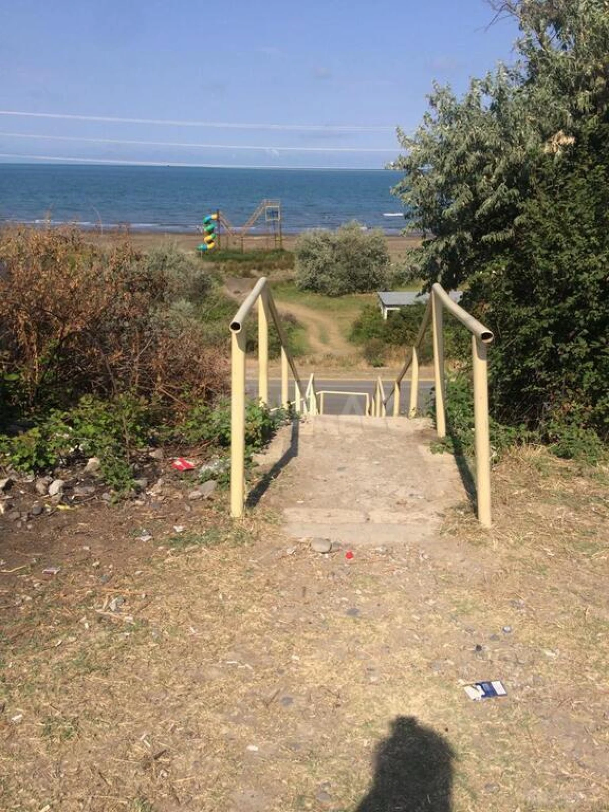 Satılır obyekt 557 m²