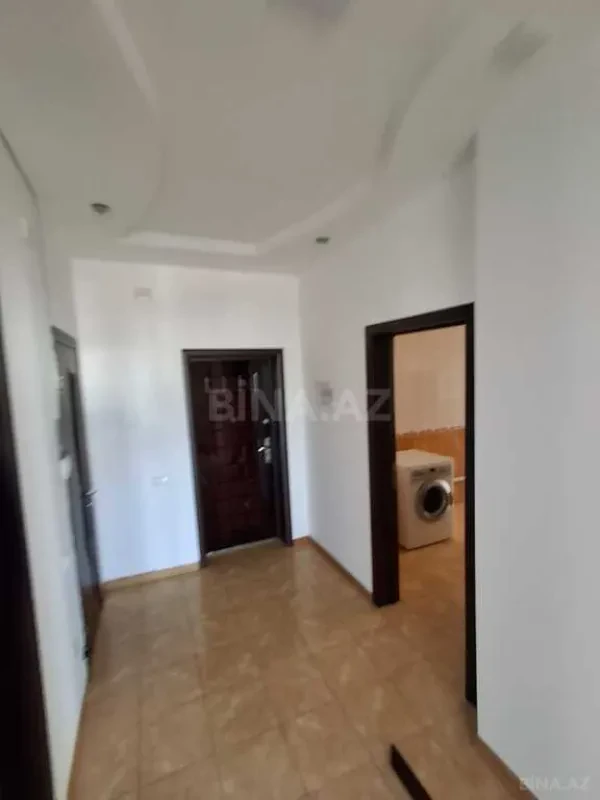Satılır 3 otaqlı mənzil 128 m²
