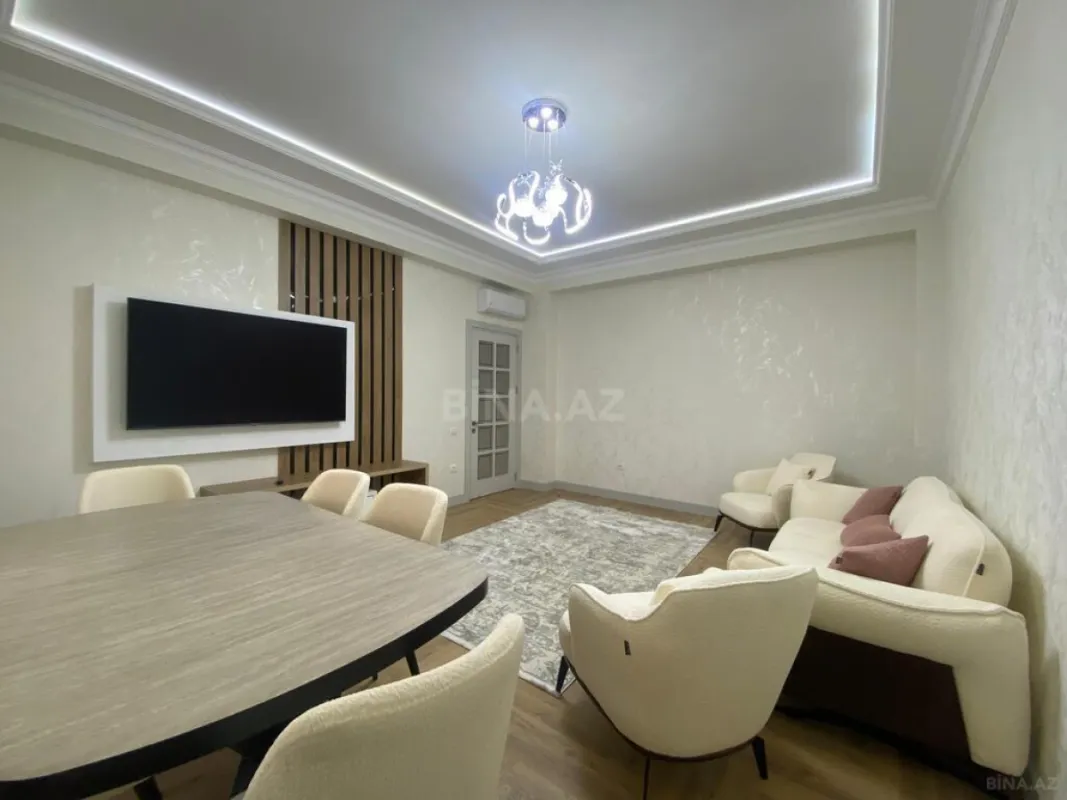 Kirayə verilir 3 otaqlı mənzil 140 m²