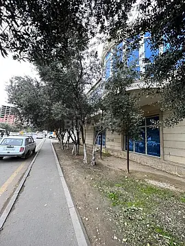 Satılır obyekt 600 m² — Xırdalan 600.00 m²
