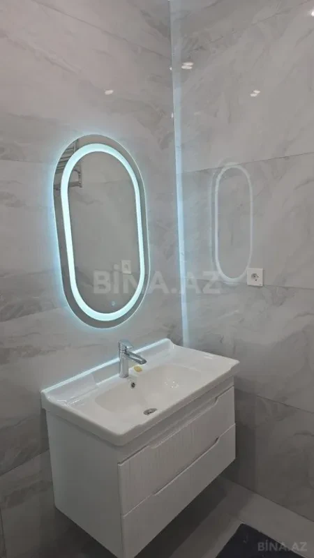 Satılır 2 otaqlı mənzil 74.5 m²