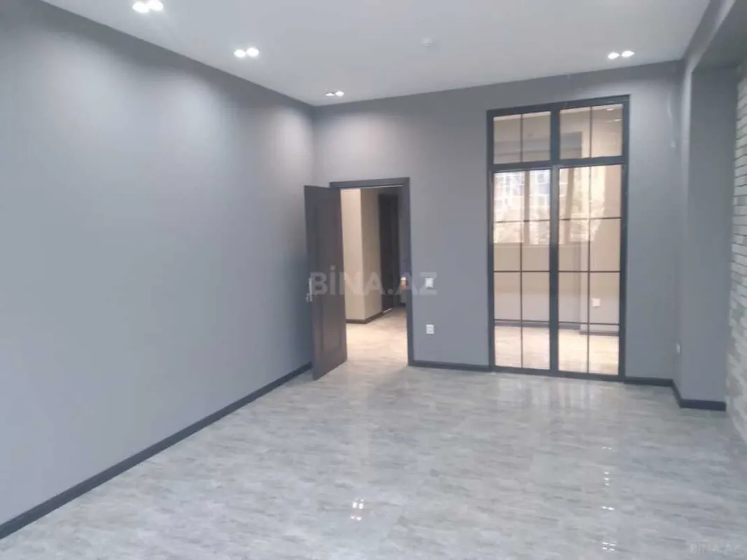 Kirayə verilir 7 otaqlı ofis 216 m²