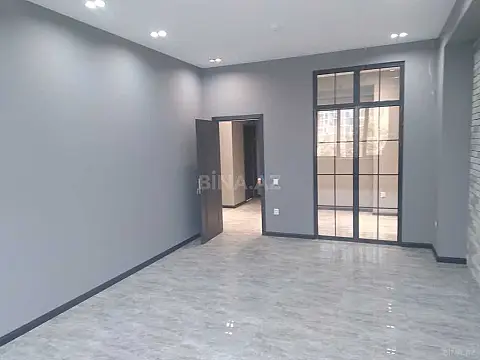 Kirayə verilir 7 otaqlı ofis 216 m²