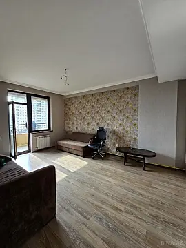 Satılır 2 otaqlı mənzil 70 m²